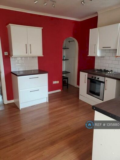 3 Bedroom Terraced House To Rent In Poplar Road, Birmingham, B14