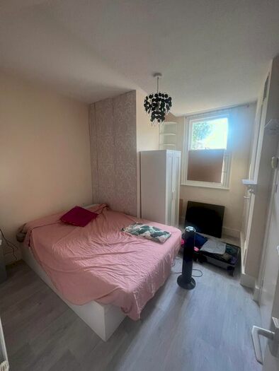 1 Bedroom Flat To Rent In Putney High Street, London, SW15