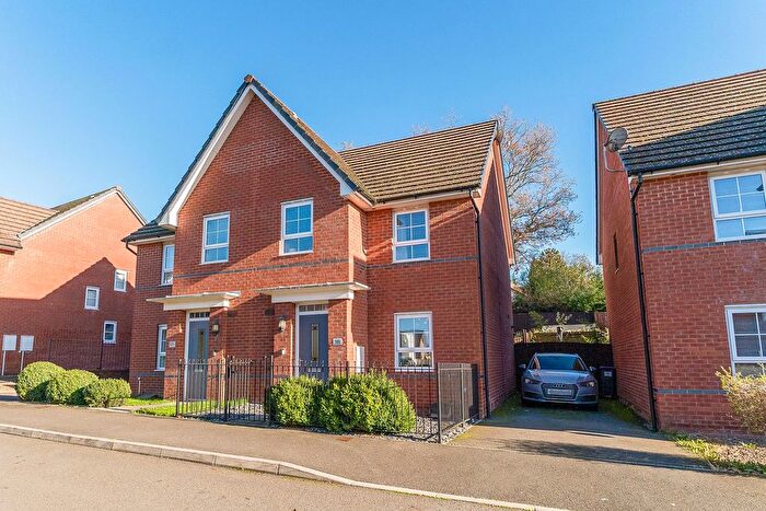 3 Bedroom Semi-Detached House For Sale In John Jobbins Way, Penygarn, NP4