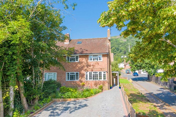 4 Bedroom Semi Detached House For Sale In Albert Road North, Malvern, WR14