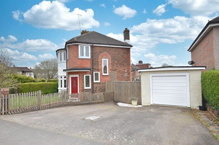 3 Bedroom Semi Detached House For Sale In Reigate, Surrey, RH2