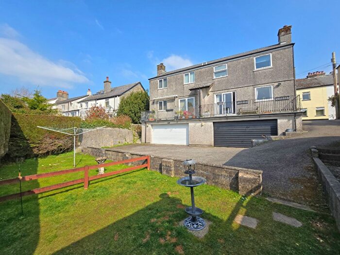 3 Bedroom Semi-Detached House For Sale In Chapel Street, Bere Alston, Devon, PL20