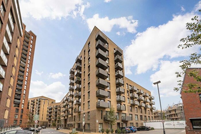 1 Bedroom Flat For Sale In Shearwater Drive, London, NW9