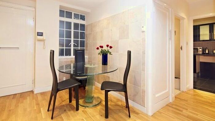 1 Bedroom Flat To Rent In Cumberland Court, Marble Arch, W1H