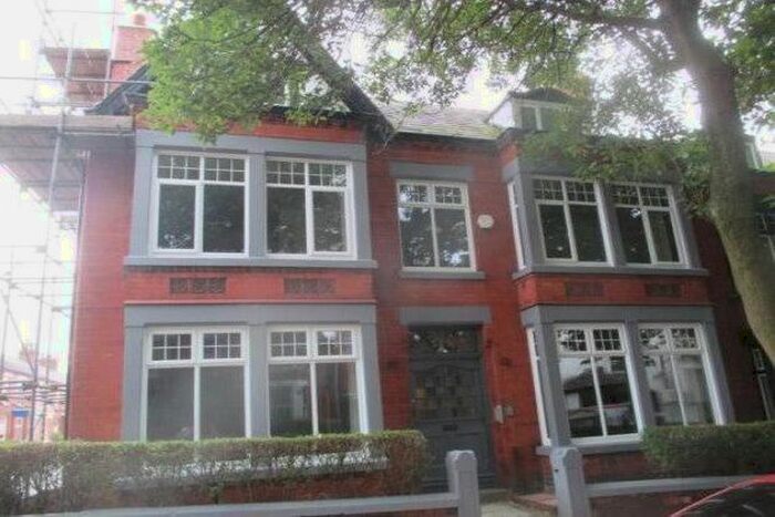 2 Bedroom Flat To Rent In Heathfield Road, Liverpool, L15