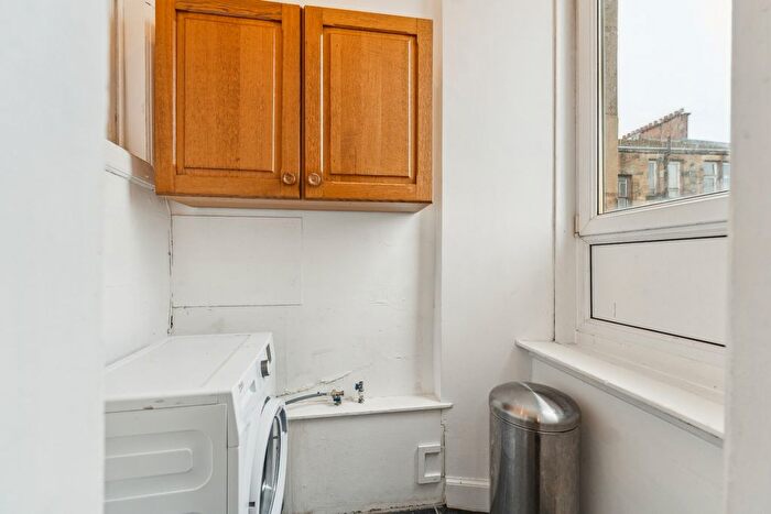 1 Bedroom Flat To Rent In Meadowpark Street, Dennistoun, Glasgow, G31