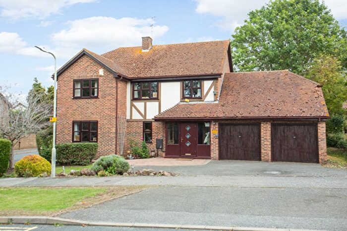 4 Bedroom Detached House For Sale In Curtis Wood Park Road, Herne Bay, CT6