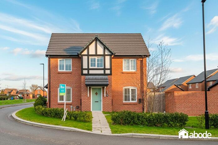 3 Bedroom Semi Detached House For Sale In Thomas Crescent, Halewood, Liverpool, L26