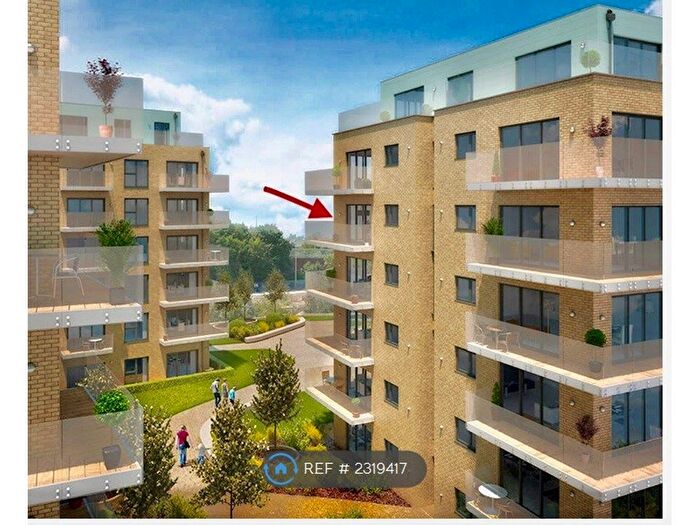 2 Bedroom Flat To Rent In Langley Square, Dartford, DA1