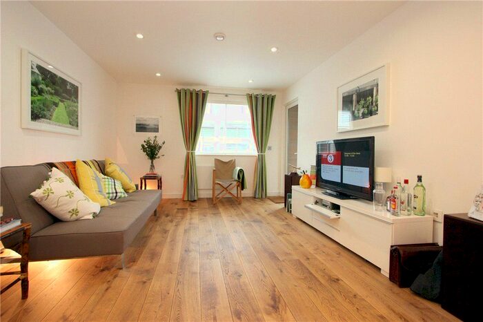 1 Bedroom Flat To Rent In Bermondsey Central, Maltby Street, London, SE1