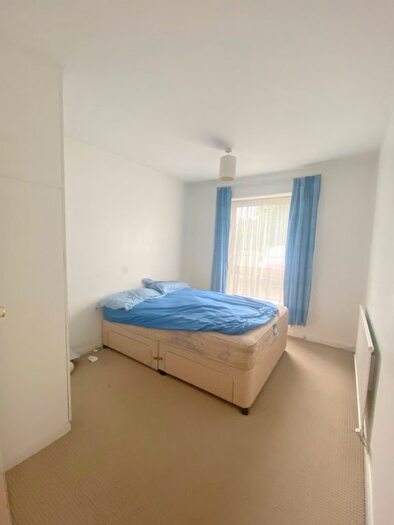 2 Bedroom Flat To Rent In Woodea Grove, Northwood, Middlesex, HA6