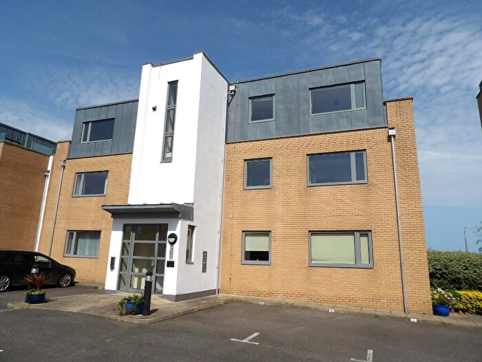 2 Bedroom Apartment For Sale In Lower Marine Parade, Harwich, Essex, CO12