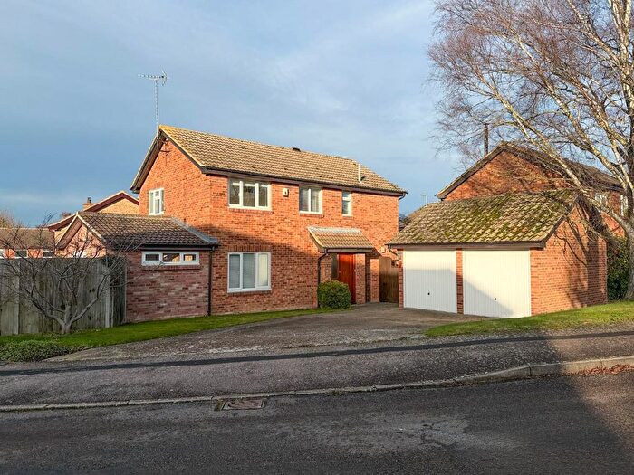 4 Bedroom Detached House For Sale In Cherry Orchard, Fulbourn, Cambridge, CB21