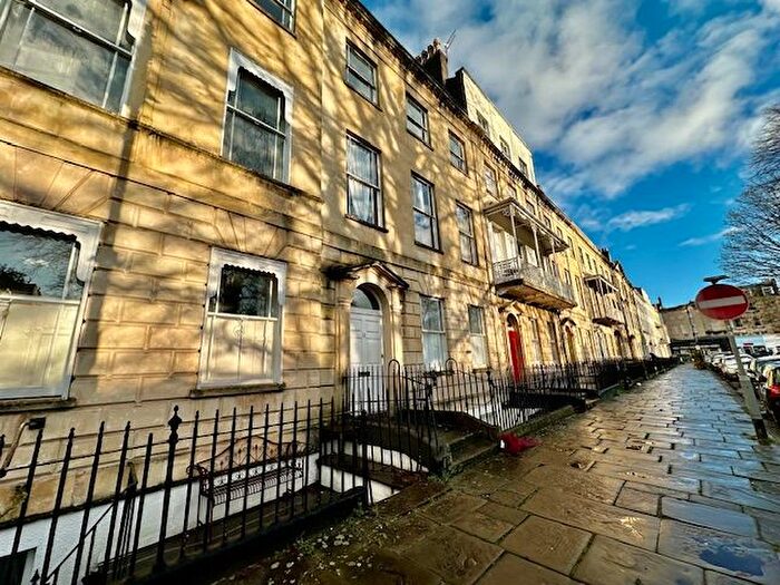 2 Bedroom Flat To Rent In West Mall, Clifton, Bristol, BS8