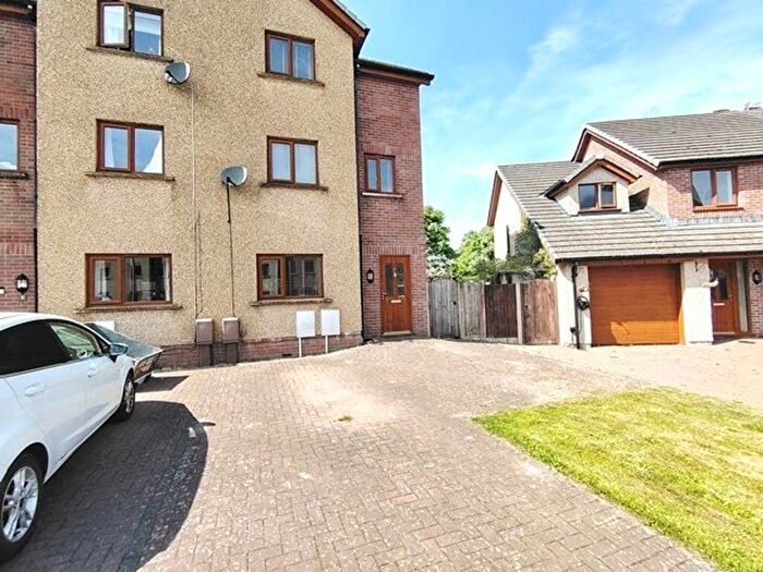 4 Bedroom Semi-Detached House To Rent In White Combe Way, Askam-In-Furness, LA16