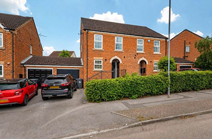 3 Bedroom Semi-Detached House For Sale In Thornton Road, S70