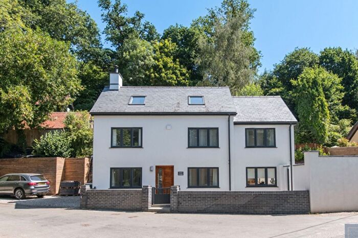 3 Bedroom Detached House For Sale In Brook Cottage, Exeter, EX4