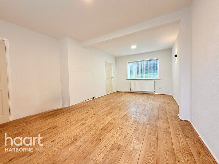 3 Bedroom Semi Detached House To Rent In Cross Farm Road, Harborne, B17