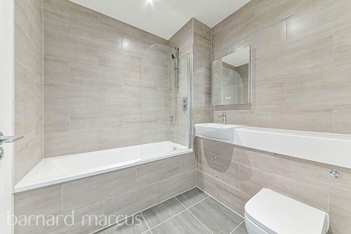 1 Bedroom Flat To Rent In High Road, Whetstone, N20