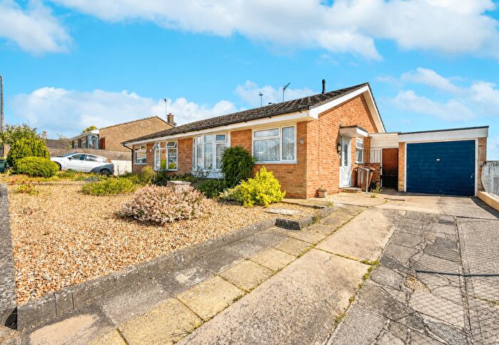 2 Bedroom Semi-Detached Bungalow For Sale In Milford Close, Wivenhoe, Colchester, CO7
