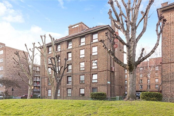 2 Bedroom Flat For Sale In Barlow House, Provost Estate, London, N1