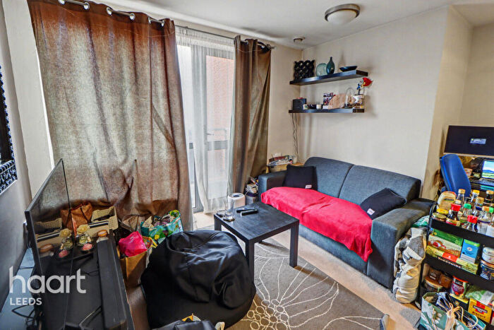 1 Bedroom Apartment For Sale In Millwright Street, Leeds, LS2