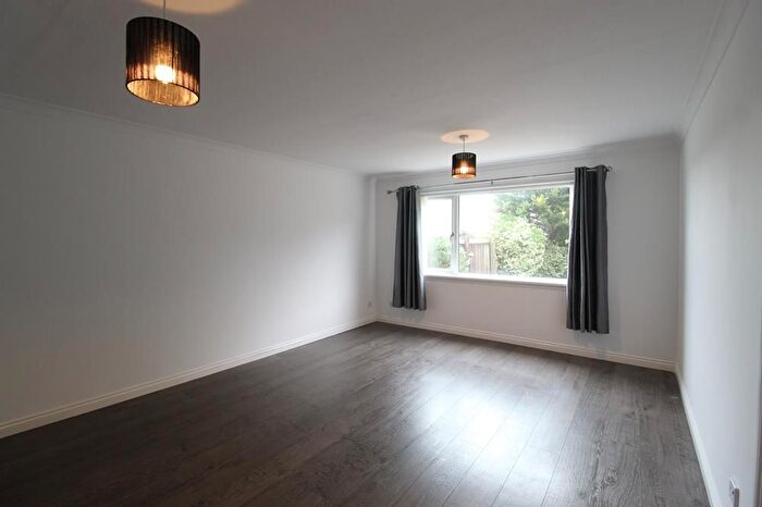3 Bedroom Semi-Detached House To Rent In Greenbrae Gardens North, Bridge Of Don, AB23