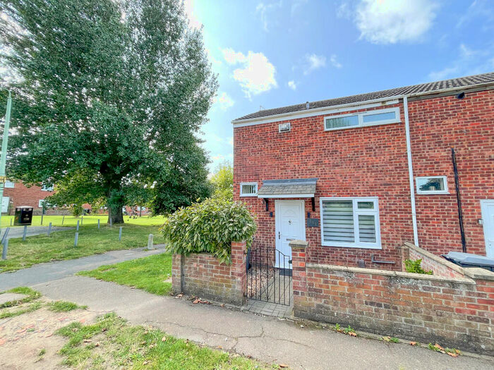 2 Bedroom End Of Terrace House To Rent In Parkers Walk, Newmarket, Suffolk, CB8