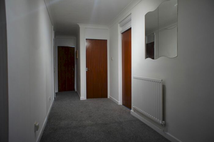 2 Bedroom Flat To Rent In Hermitage Road, Edgbaston, Birmingham, B15