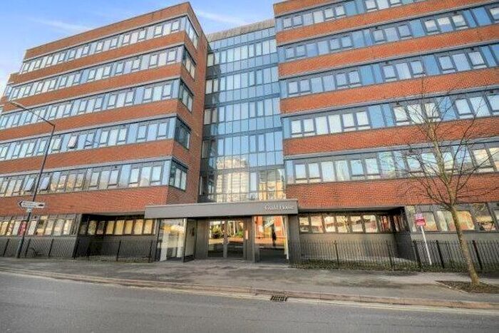 1 Bedroom Studio To Rent In Guild House, Swindon, SN1