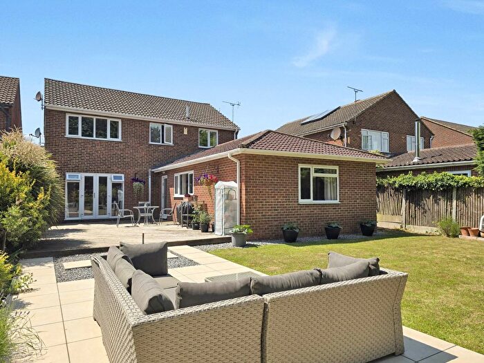 5 Bedroom Detached House For Sale In Shalloak Road, Broad Oak, CT2