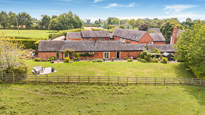 3 Bedroom Barn For Sale In Woodhouses, Yoxall, Burton-on-trent, DE13