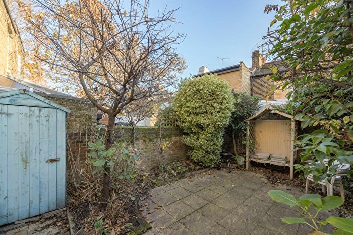 5 Bedroom Property To Rent In Eyot Gardens, London, W6