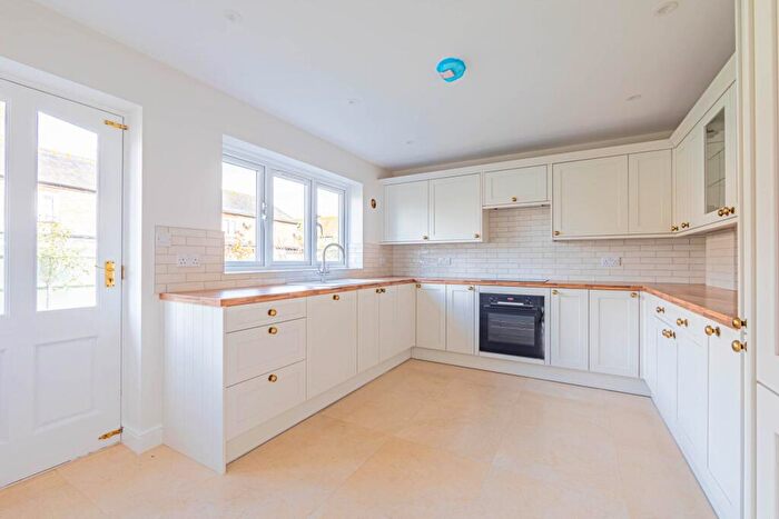 4 Bedroom Detached House To Rent In Swan Close, Ivinghoe Aston, LU7