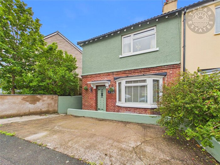 3 Bedroom Semi Detached House For Sale In Wordsworth Road, Plymouth, PL2