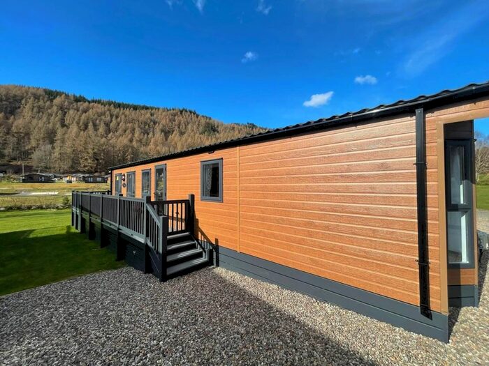 2 Bedroom Lodge For Sale In Kenmore, Aberfeldy, PH15