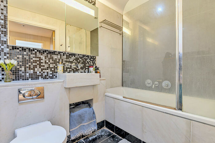 1 Bedroom Flat To Rent In Millharbour, London, E14