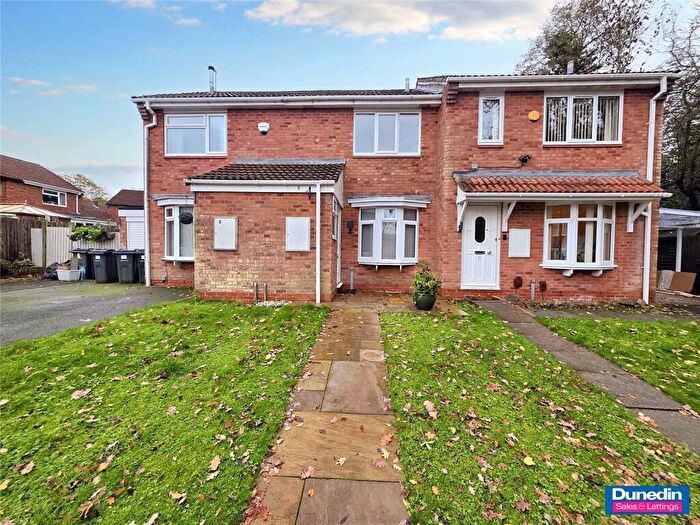 2 Bedroom Terraced House To Rent In Newey Close, Rubery, Birmingham, B45