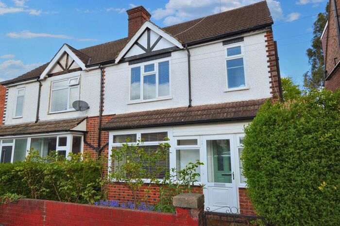 3 Bedroom Semi-Detached House To Rent In Cambridge Road, St Albans, AL1