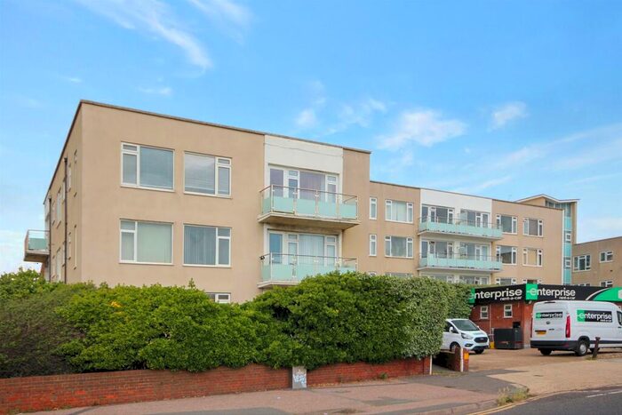 2 Bedroom Flat To Rent In Kingsway, Hove, BN3