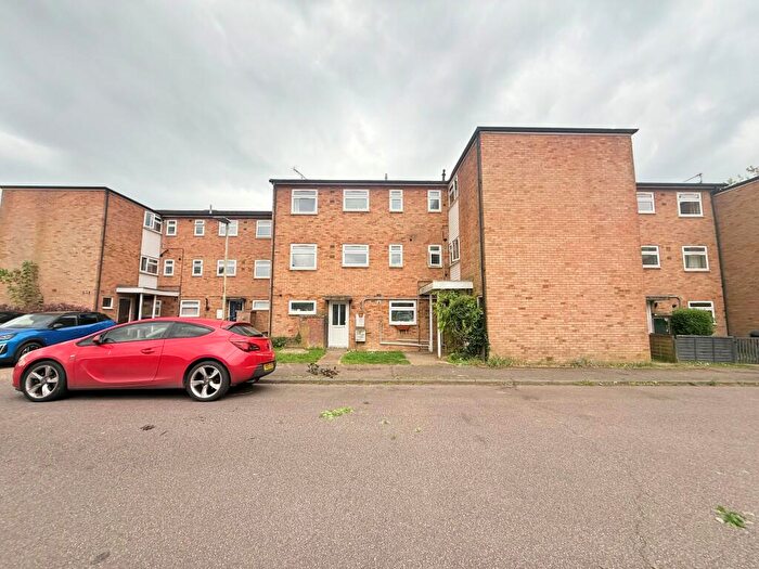 1 Bedroom Flat To Rent In Nettlecroft, Welwyn Garden City, AL7