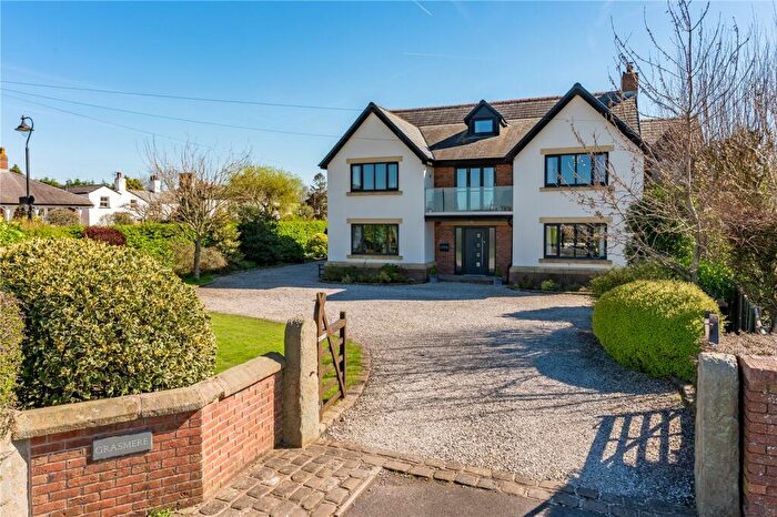 6 Bedroom Detached House For Sale In The Greenside, Wrea Green, Preston, Lancashire, PR4