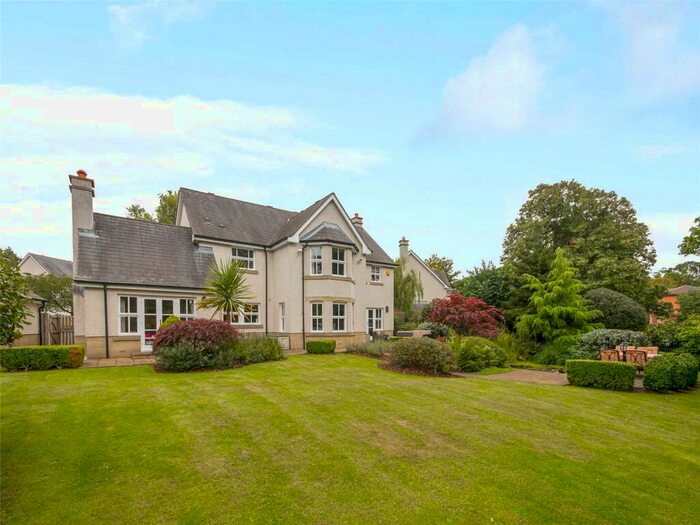 4 Bedroom Detached House To Rent In Templars, Cramond, Edinburgh, EH4