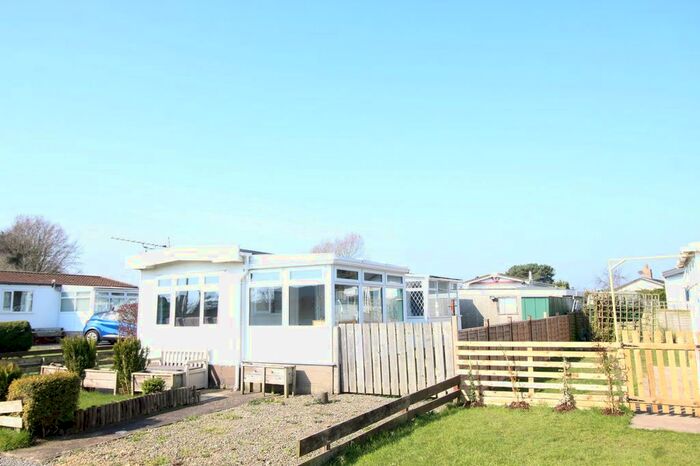 2 Bedroom Mobile/park Home For Sale In The Lido Village, Barracks Bridge, Silloth, Wigton, CA7