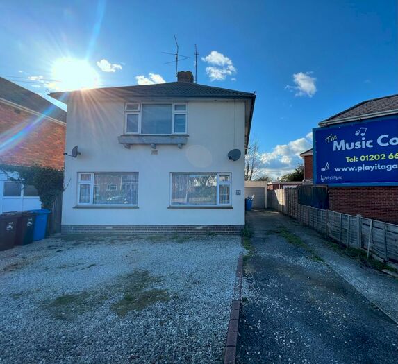 1 Bedroom Property To Rent In Stanley Green, Poole, BH15