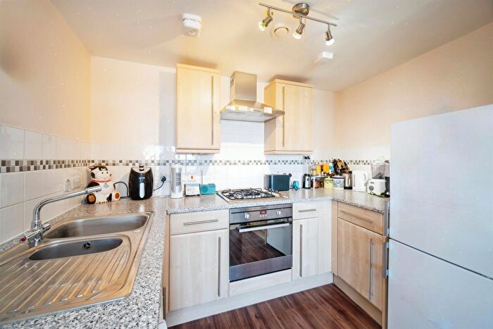 1 Bedroom Flat For Sale In Shetland Road, Basingstoke, RG24