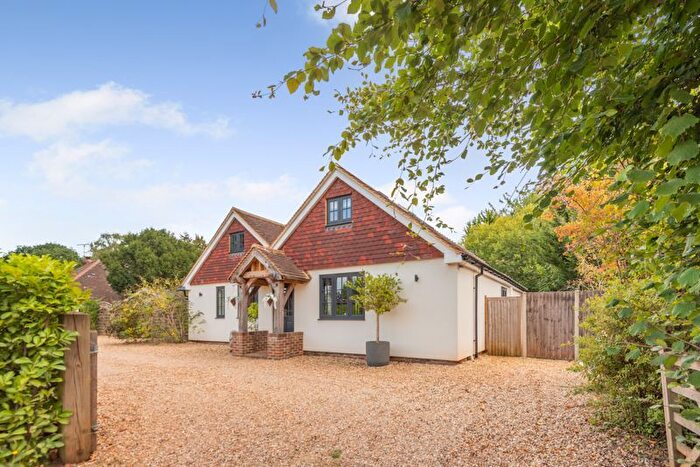 4 Bedroom Detached Bungalow For Sale In Crest Hill, Peaslake, GU5