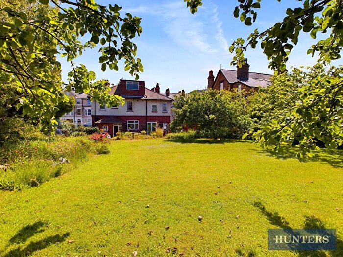 5 Bedroom Detached House For Sale In Trinity Road, Scarborough, YO11