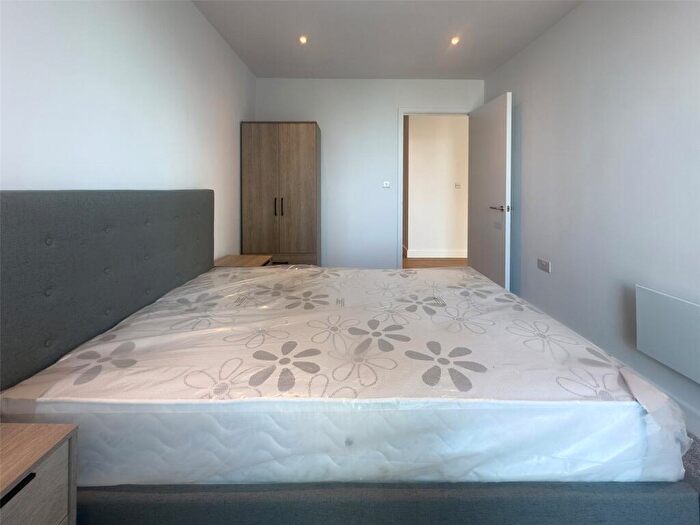 2 Bedroom Apartment To Rent In Dantzic Street, Park View, Manchester, M4