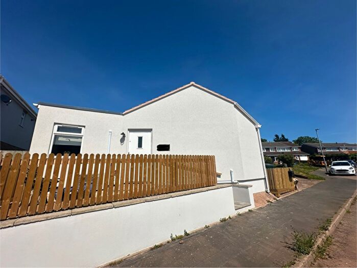 1 Bedroom Property To Rent In Langstone Drive, Exmouth, EX8